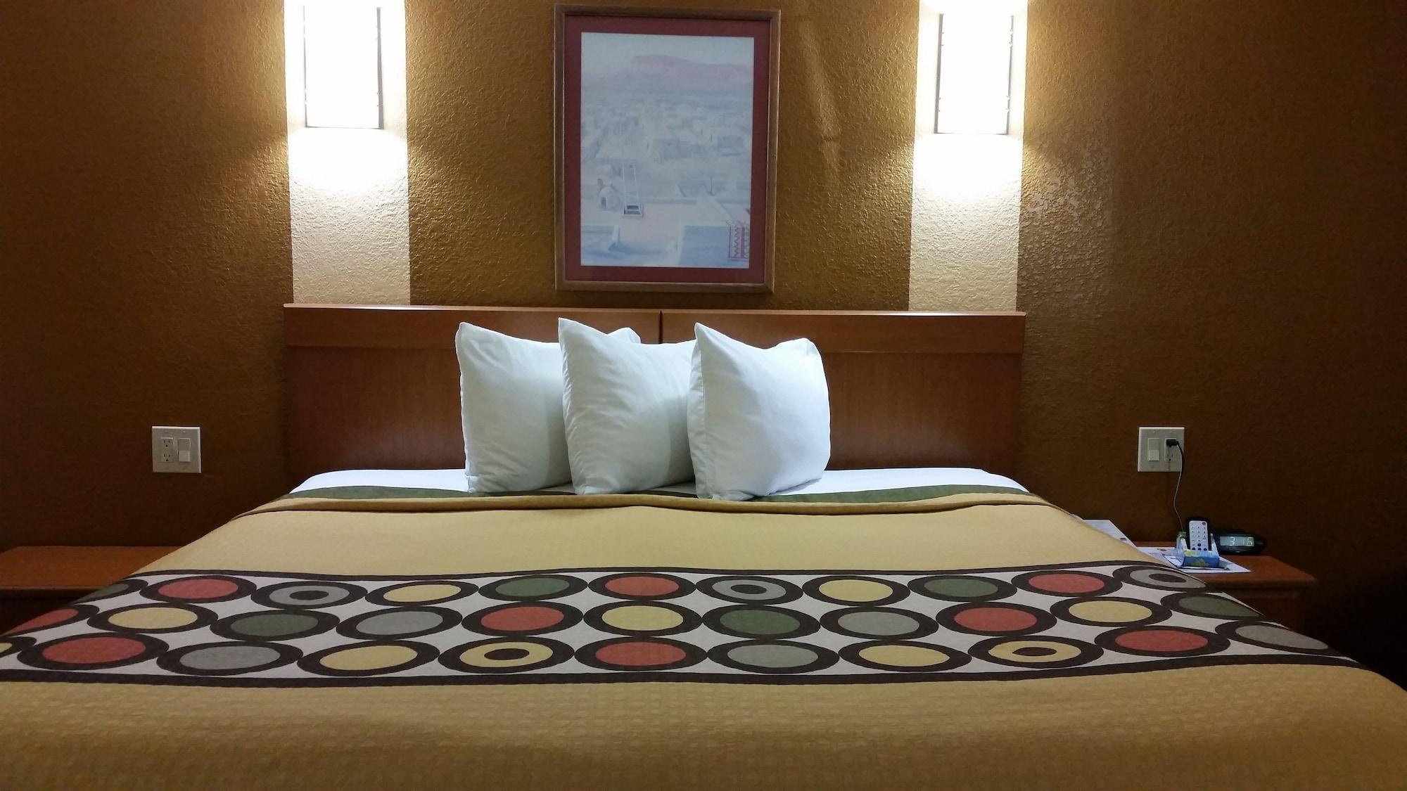 Super 8 By Wyndham Waco/Mall Area Tx Eksteriør billede