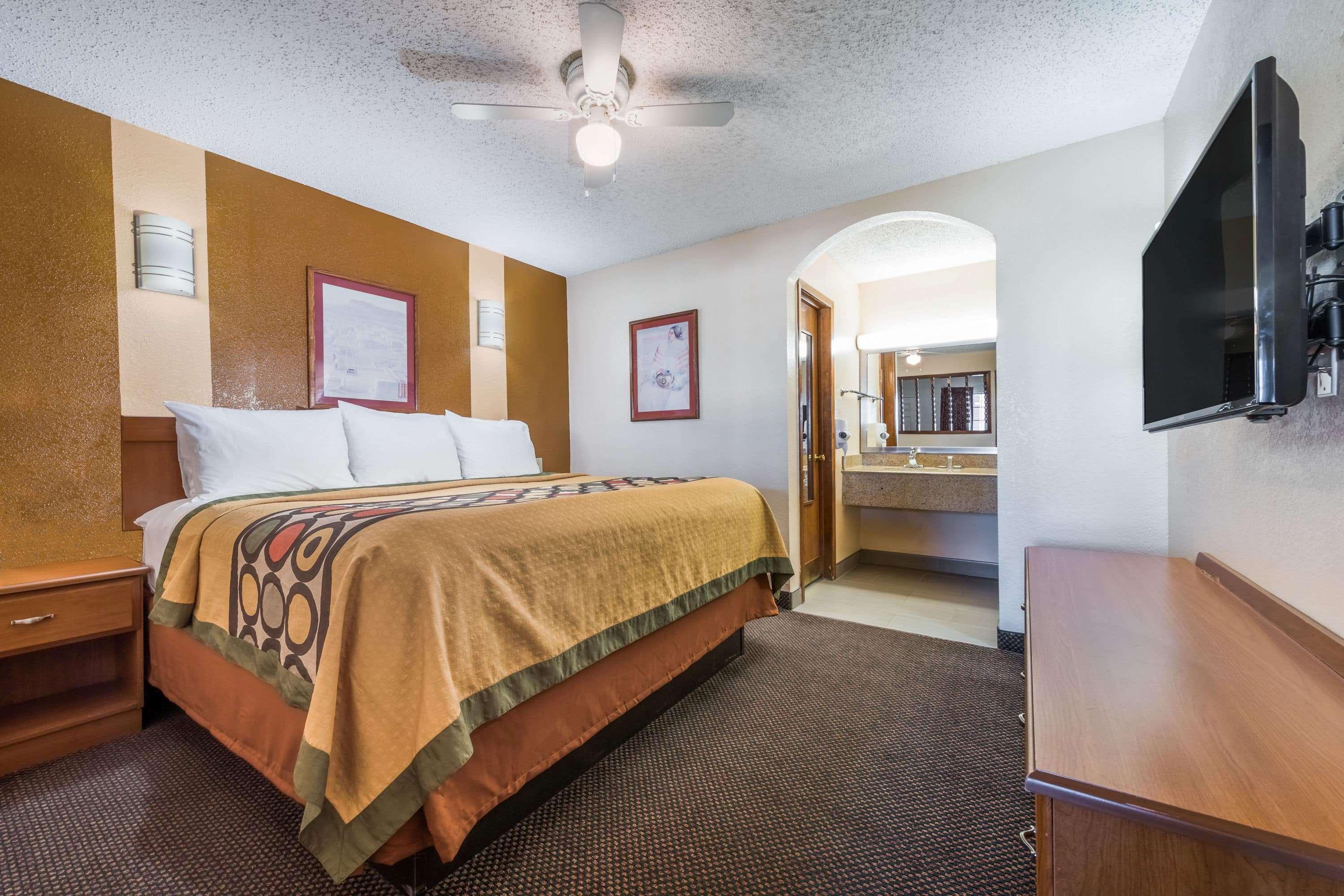 Super 8 By Wyndham Waco/Mall Area Tx Eksteriør billede