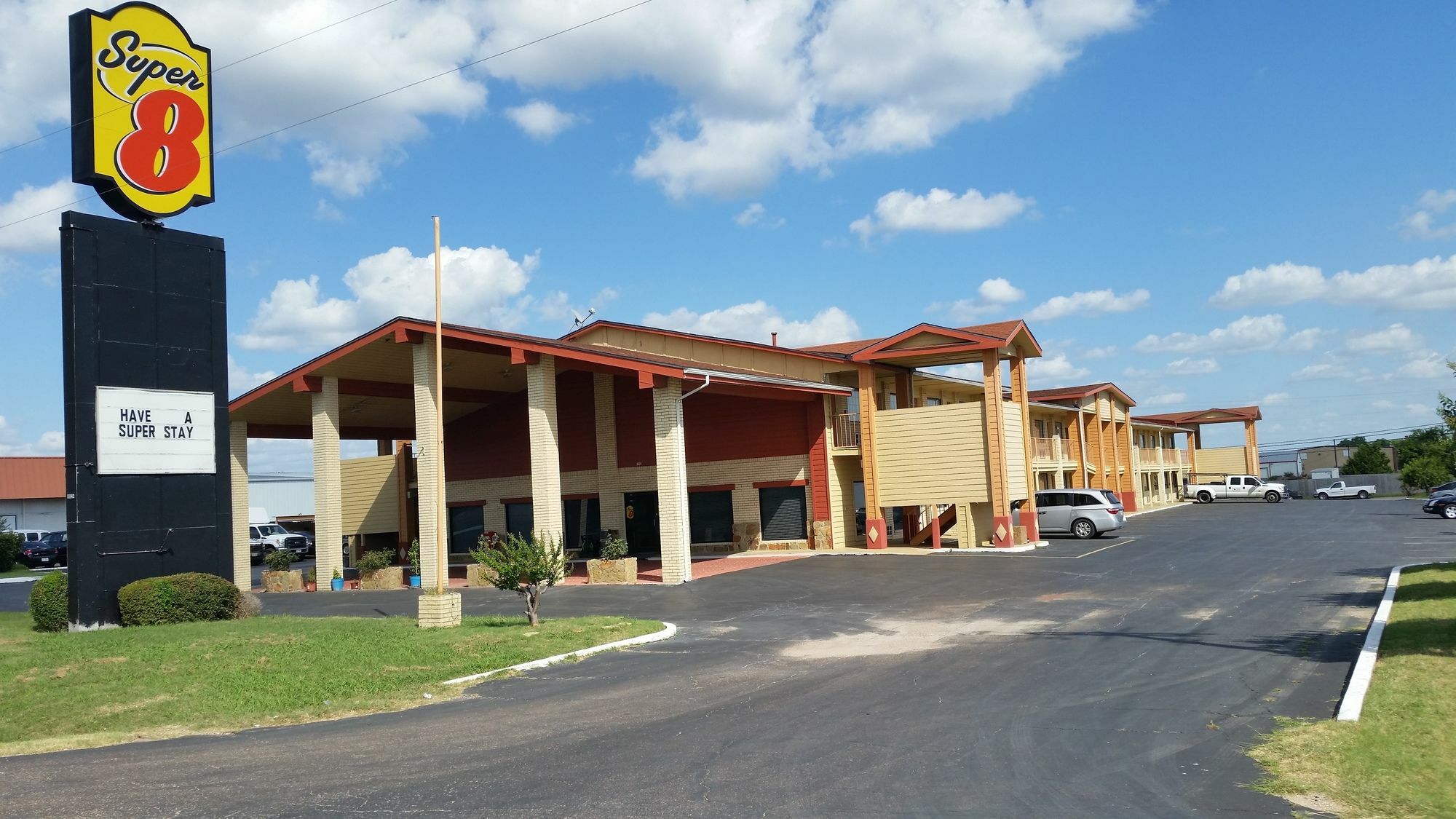 Super 8 By Wyndham Waco/Mall Area Tx Eksteriør billede
